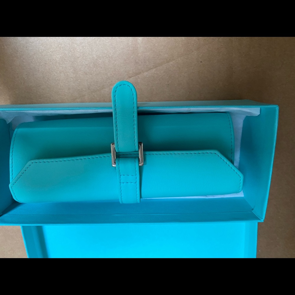 Tiffany & co jewlery roll
